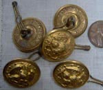 Lot of 5 US Navy Buttons, backmark Vanguard New York