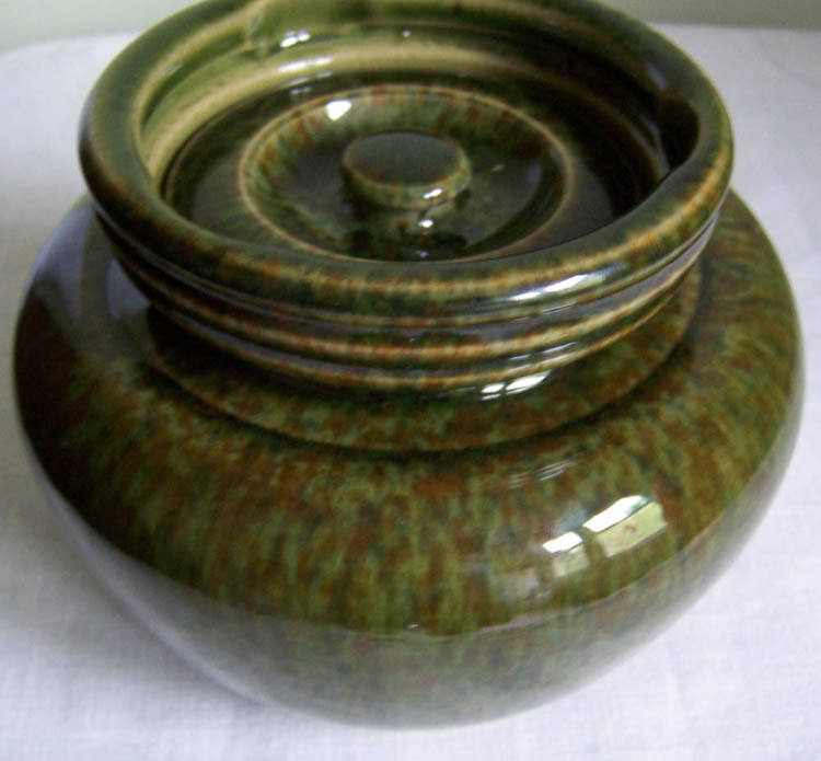 Antique Denby Aonian Majolica Ceramic Tobacco Jar Humidor Antique Denby  Aonian Majolica Ceramic Tobacco Jar Humidor with Lid
